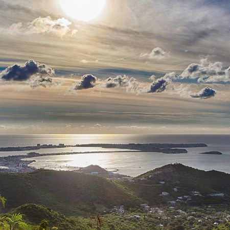 Princess Heights Luxury Condo Hotel Oyster Pond Dış mekan fotoğraf