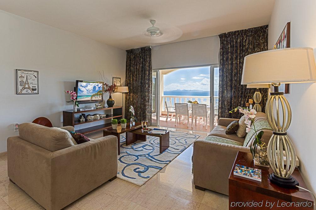 Princess Heights Luxury Condo Hotel Oyster Pond Dış mekan fotoğraf